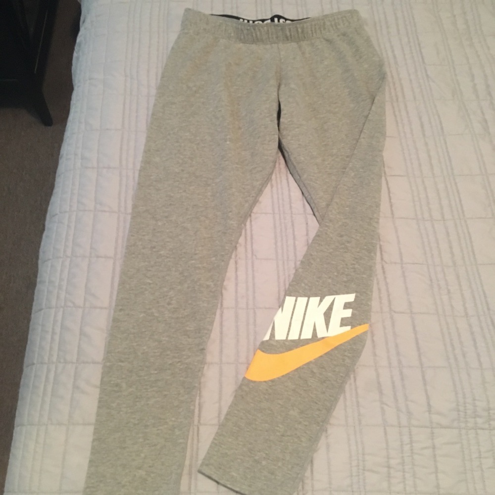 Size M (these fit like a S) Nike Legging Gray